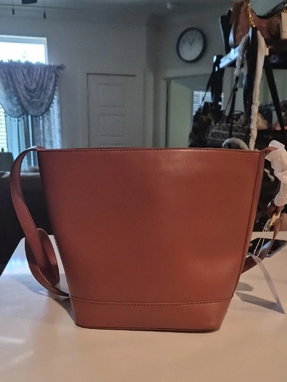 N/A sleek brown